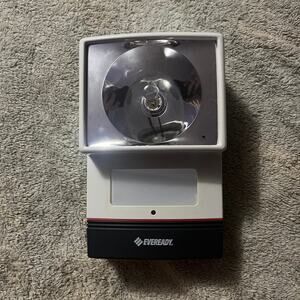 Eveready Nightlight Plug-In Model RC-100